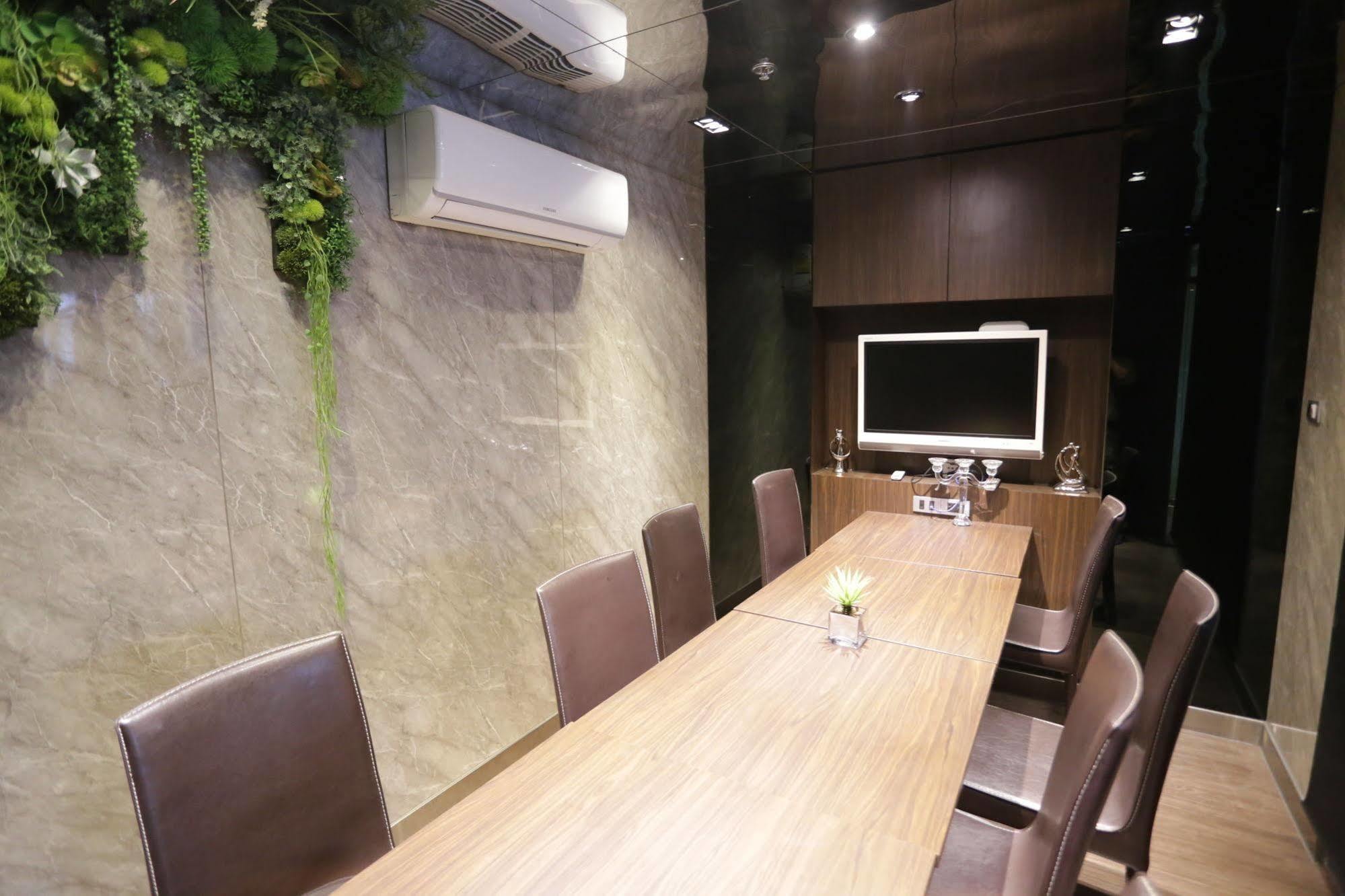 V Residence Bangkok Ngoại thất bức ảnh