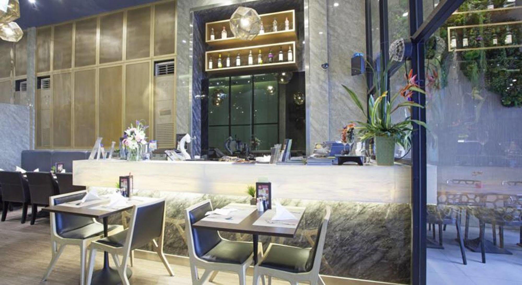 V Residence Bangkok Ngoại thất bức ảnh